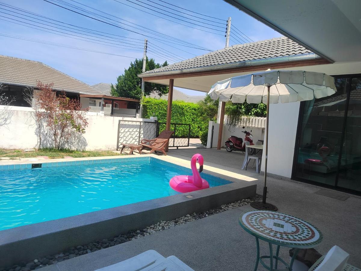 E Villa , Private Pool Villa For Your Family ホアヒン郡 エクステリア 写真